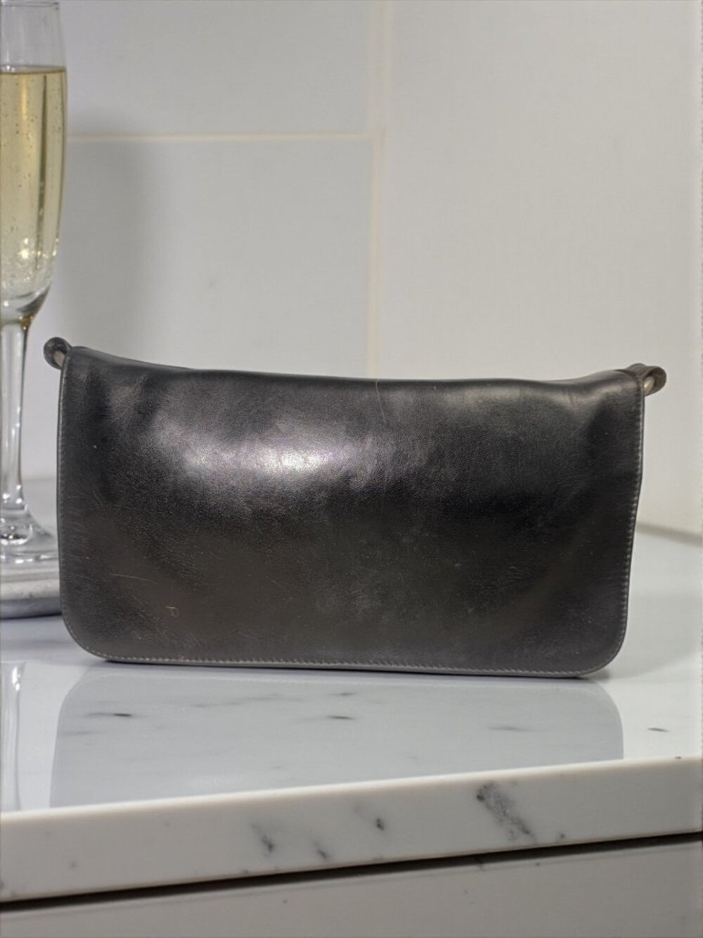 VTG HOBO Int Convertible Shoulder Bag Black Leather Flap Demi Bag Organizer Y2K - Picture 5 of 14